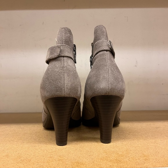 Waterproof Blondo suede dressy boot - Picture 3 of 4